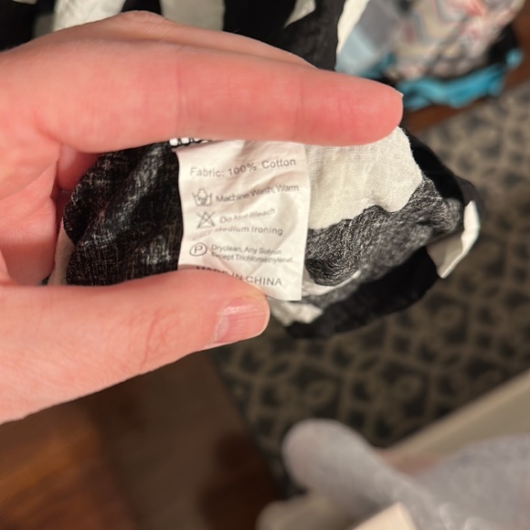 Tiered cotton gauze geometric shapes short sleeve 3x dress. Worn twice. - Picture 4 of 7